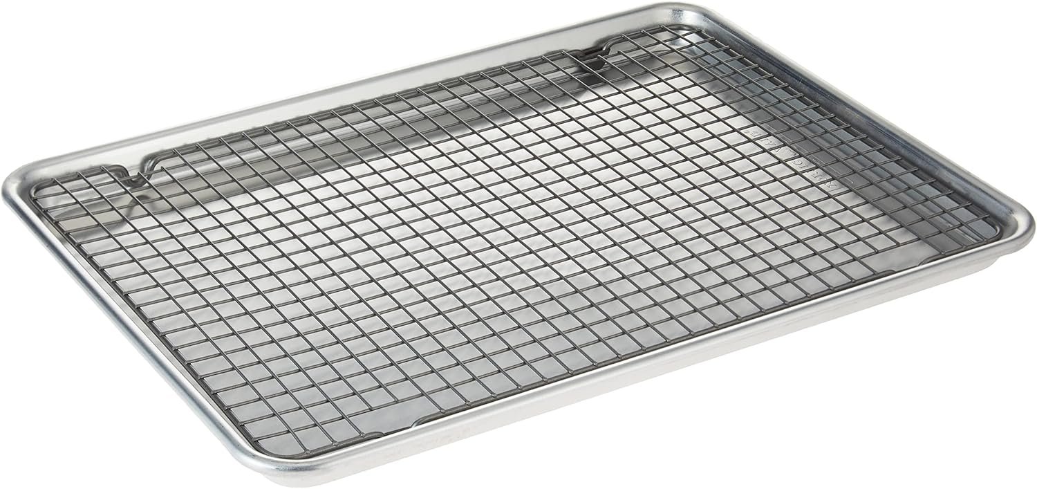 Nordic Ware – 43172AMZM Nordic Ware Half Sheet with Oven Safe Nonstick Grid, 2 Piece Set, Natural