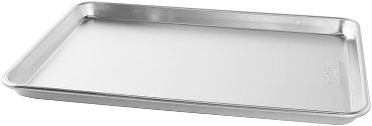 Nordic Ware Naturals Half Sheet – USA Made Aluminum Commercial Quality Sheet Pan for Baking or Roasting, Encapsulated Galvanized Steel Rim Prevents Warping, 1-Pack